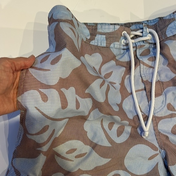 Tailorbyrd Swim Trunks Size XL - Picture 10 of 10